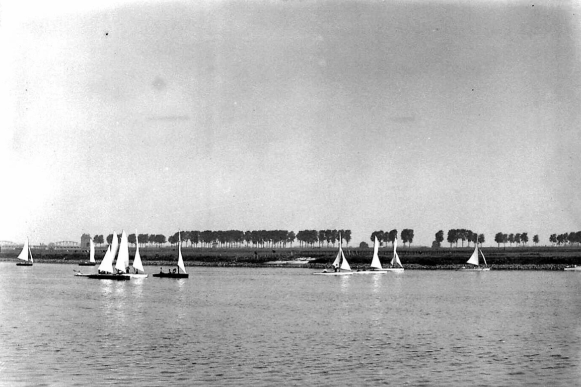 02-5 2 02-5 2